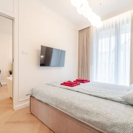 Apartament Center 